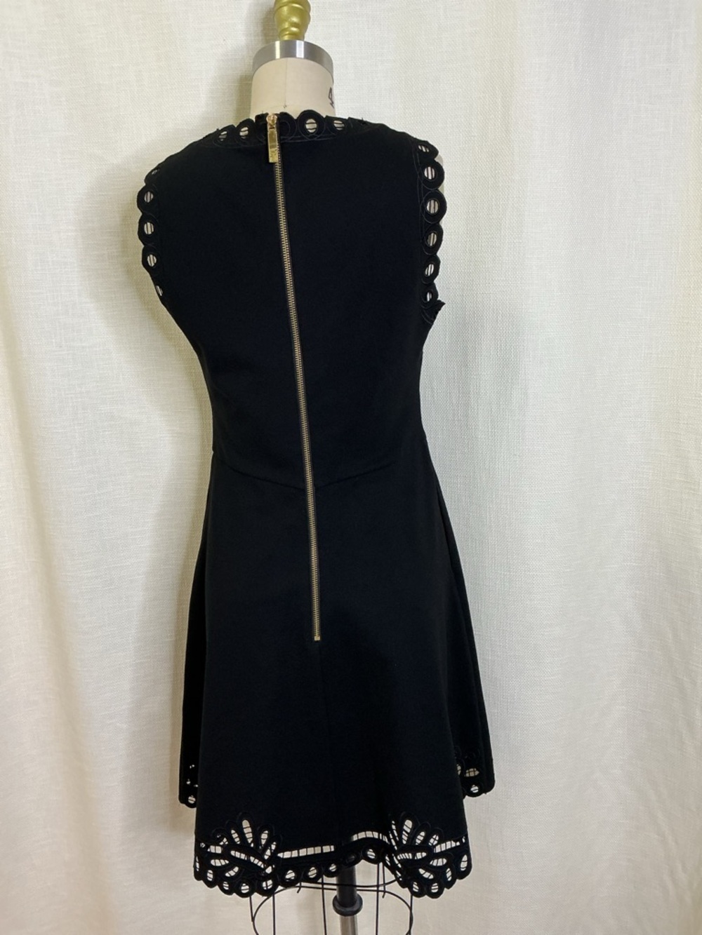 Ted Baker Black Lace Fit Flare Dress Size 3 Elegant Cocktail Party Mini Chic - Picture 6 of 10